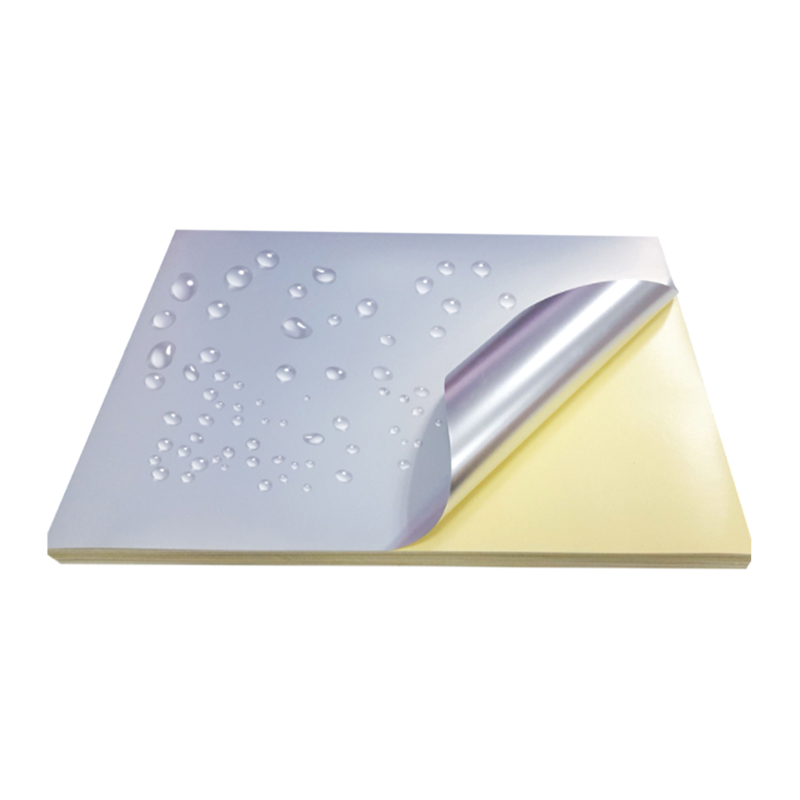 হলুদ সিলিকন লাইনার সহ 50um ম্যাট সিলভার পেট ফিল্ম