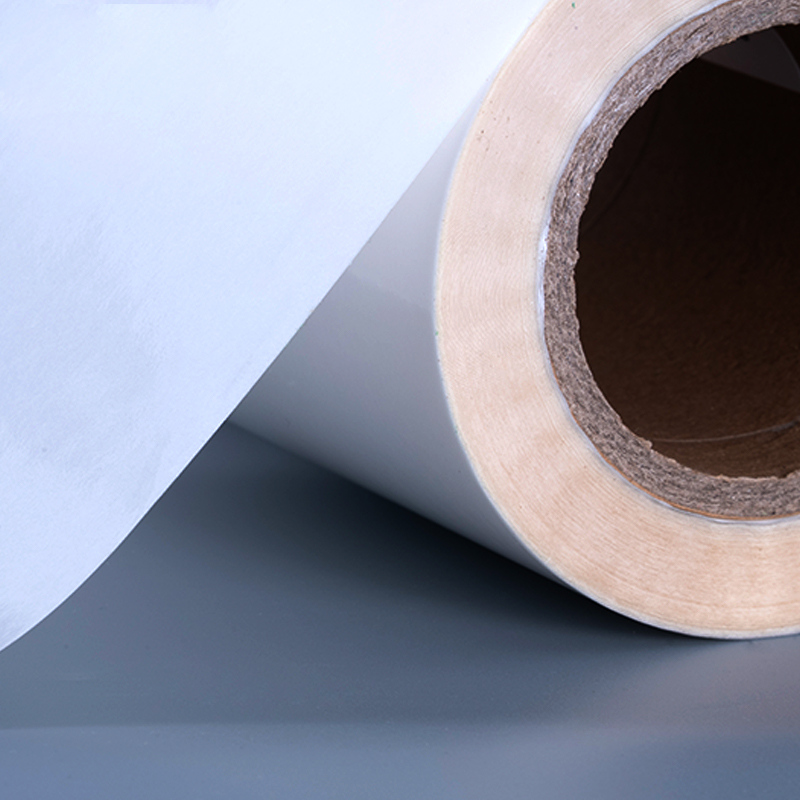 50mic স্বচ্ছ স্ব আঠালো পলিয়েস্টার ফিল্ম ভিনাইল স্টিকার প্রিন্টিং লেবেল জাম্বো রোল