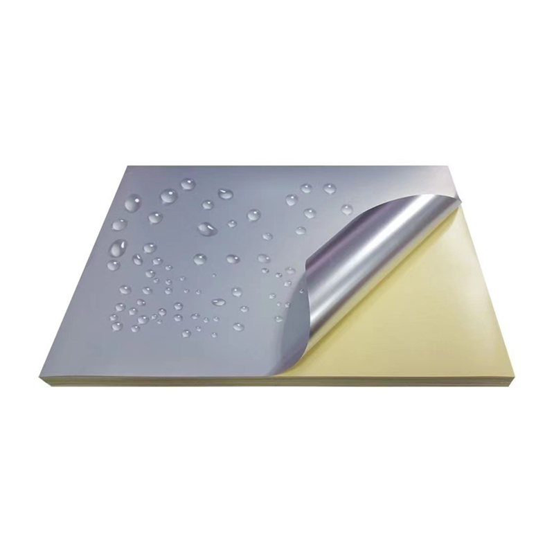 শক্তিশালী দ্রাবক আঠালো এবং তেল-ভিত্তিক আবরণ সহ 50mic ম্যাট সিলভার পিইটি লেবেল উপকরণ